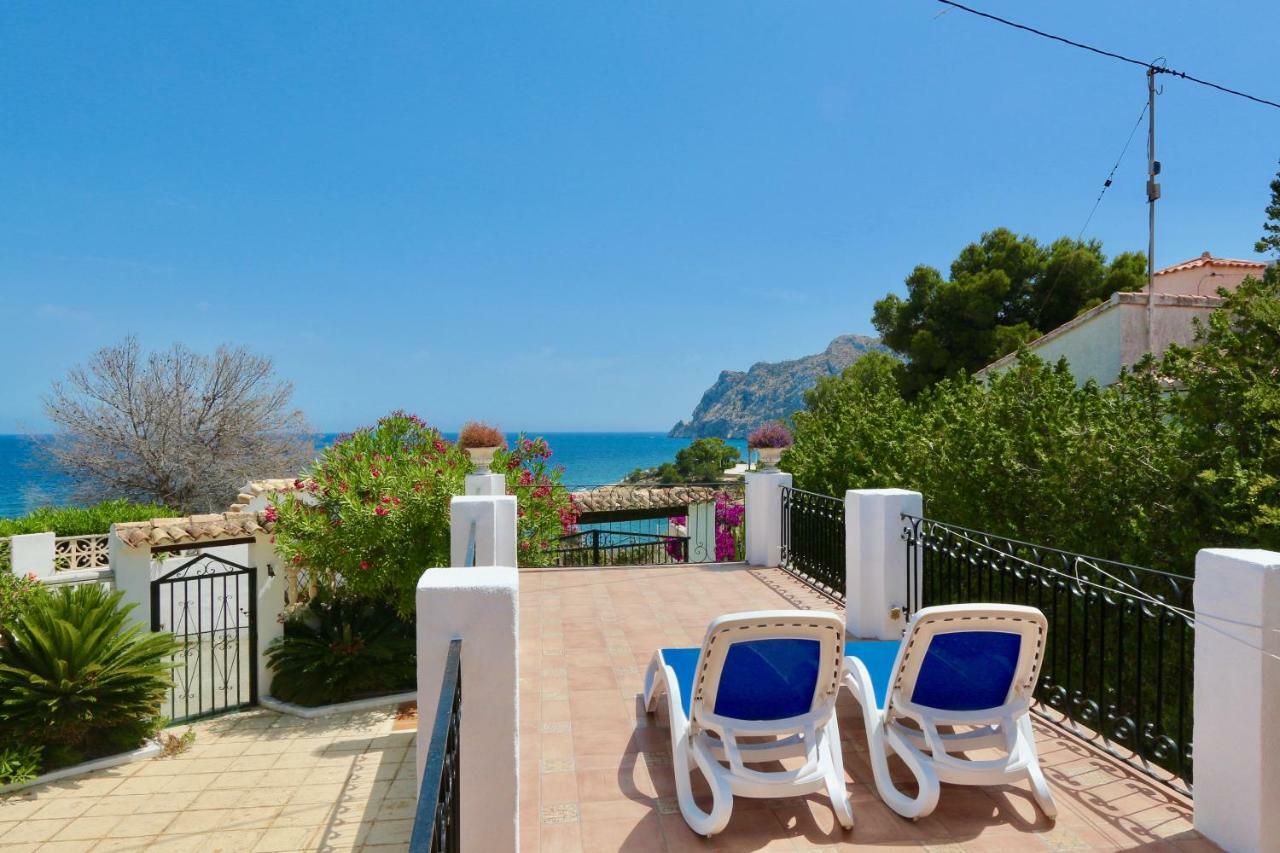 Calalga сasa Frente A La Playa Con Piscina Privada Calp