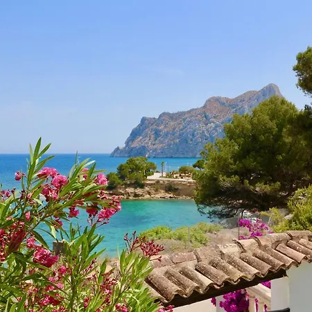 Calalga Сasa Frente A La Playa Con Piscina Privada Calp Exterior photo