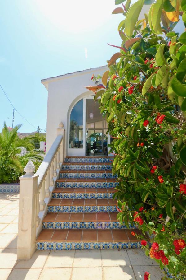 Calalga сasa Frente A La Playa Con Piscina Privada Ferienhaus Calp